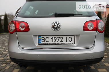 Универсал Volkswagen Passat 2010 в Рава-Русской