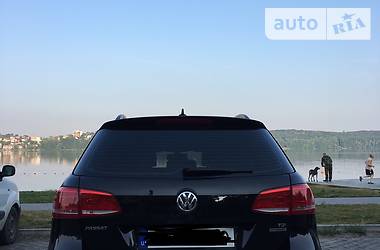 Универсал Volkswagen Passat 2011 в Тернополе