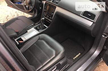 Седан Volkswagen Passat 2011 в 