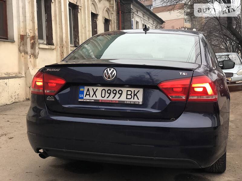Седан Volkswagen Passat 2014 в Харкові
