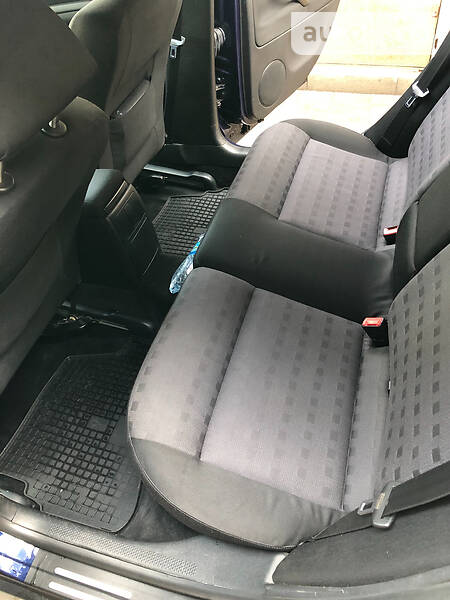 Универсал Volkswagen Passat 2002 в Луцке