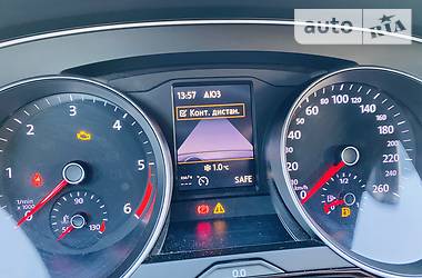 Седан Volkswagen Passat 2016 в 