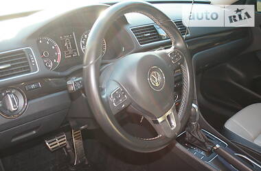 Седан Volkswagen Passat 2015 в 