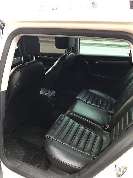 Універсал Volkswagen Passat 2013 в Києві фото 9 Універсал Volkswagen Passat 2013 в Києві