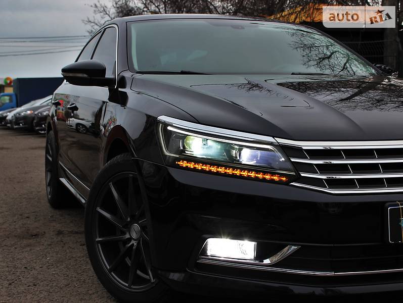 Седан Volkswagen Passat 2017 в Одесі