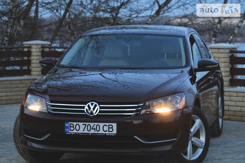 Седан Volkswagen Passat 2013 в Тернополі