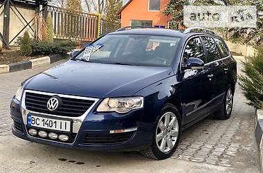 Універсал Volkswagen Passat 2009 в 