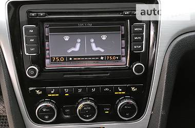 Седан Volkswagen Passat 2012 в 