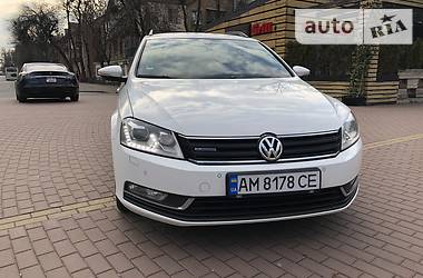 Универсал Volkswagen Passat 2011 в Киеве