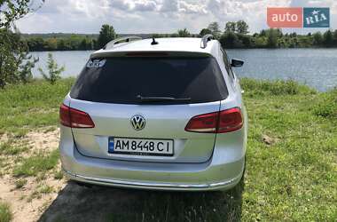 Универсал Volkswagen Passat 2012 в 