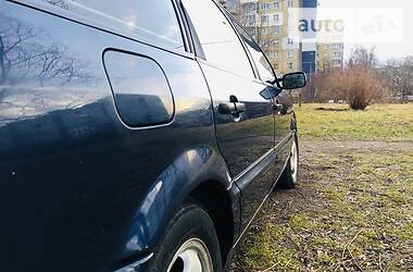 Універсал Volkswagen Passat 1994 в 