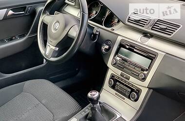 Седан Volkswagen Passat 2011 в 