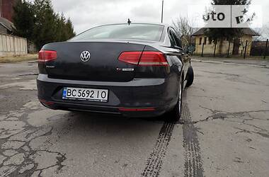 Седан Volkswagen Passat 2015 в 