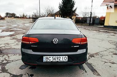 Седан Volkswagen Passat 2015 в 