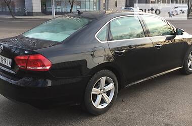 Седан Volkswagen Passat 2013 в 