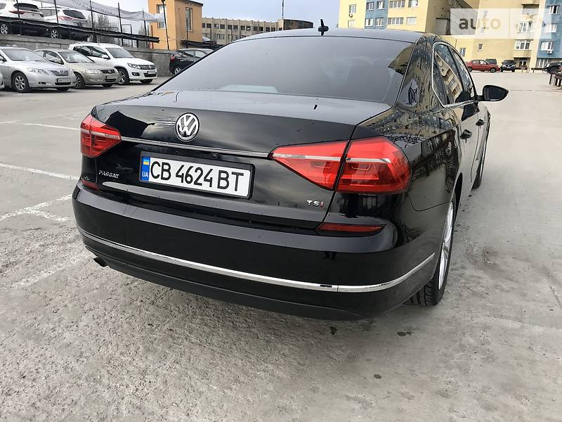 Седан Volkswagen Passat 2015 в Києві