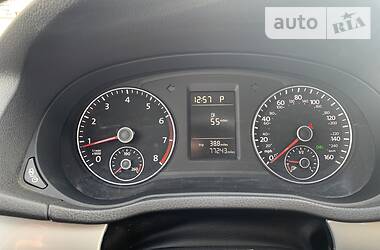 Седан Volkswagen Passat 2013 в 