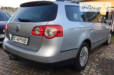 Універсал Volkswagen Passat 2008 в 