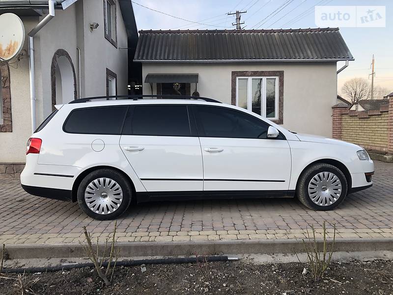 Універсал Volkswagen Passat 2009 в Заліщиках