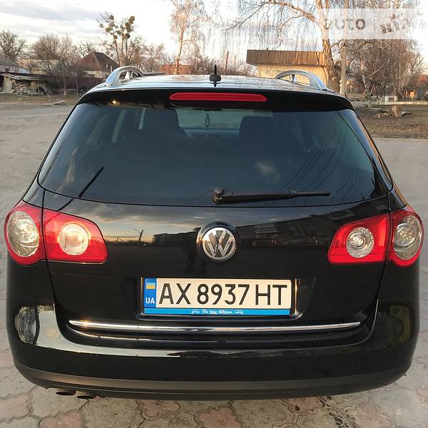 Універсал Volkswagen Passat 2006 в Ізюмі