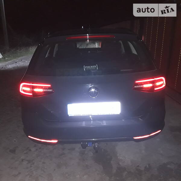 Универсал Volkswagen Passat 2015 в Золотоноше