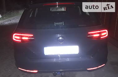 Универсал Volkswagen Passat 2015 в 