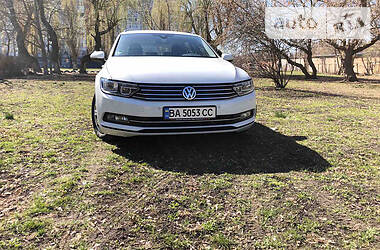 Універсал Volkswagen Passat 2015 в 