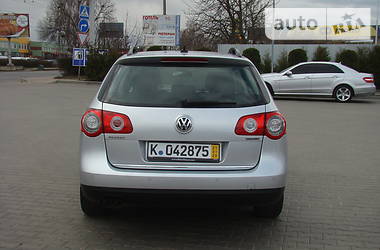 Універсал Volkswagen Passat 2010 в 