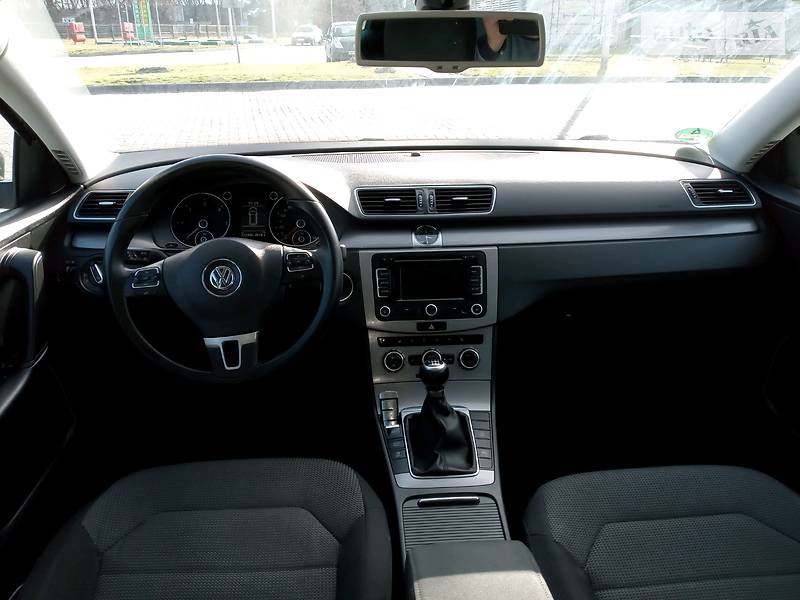 Універсал Volkswagen Passat 2012 в Бродах