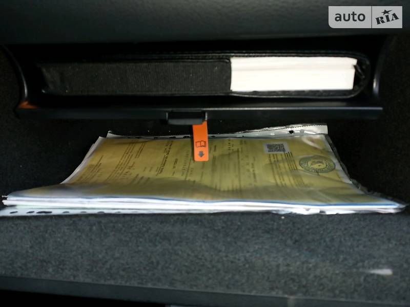 Універсал Volkswagen Passat 2012 в Бродах