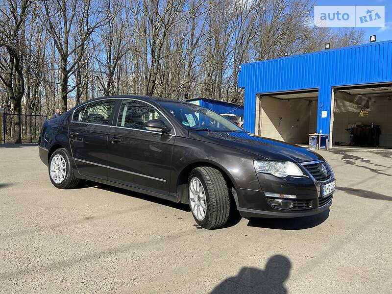 Седан Volkswagen Passat 2009 в Полтаві