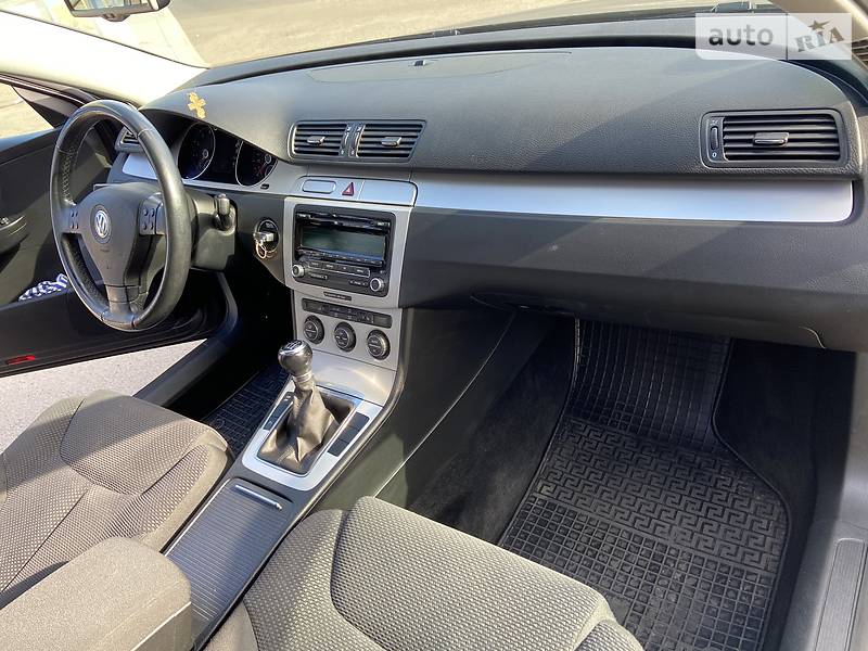 Седан Volkswagen Passat 2009 в Полтаві