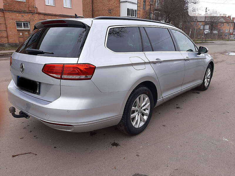 Універсал Volkswagen Passat 2015 в Бердичеві