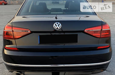 Седан Volkswagen Passat 2018 в 