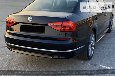 Седан Volkswagen Passat 2018 в 