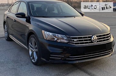 Седан Volkswagen Passat 2018 в 