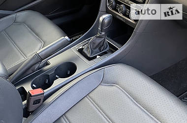 Седан Volkswagen Passat 2018 в 