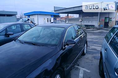 Седан Volkswagen Passat 2010 в Виннице