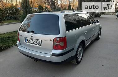 Універсал Volkswagen Passat 2001 в 