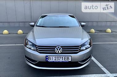 Седан Volkswagen Passat 2012 в 