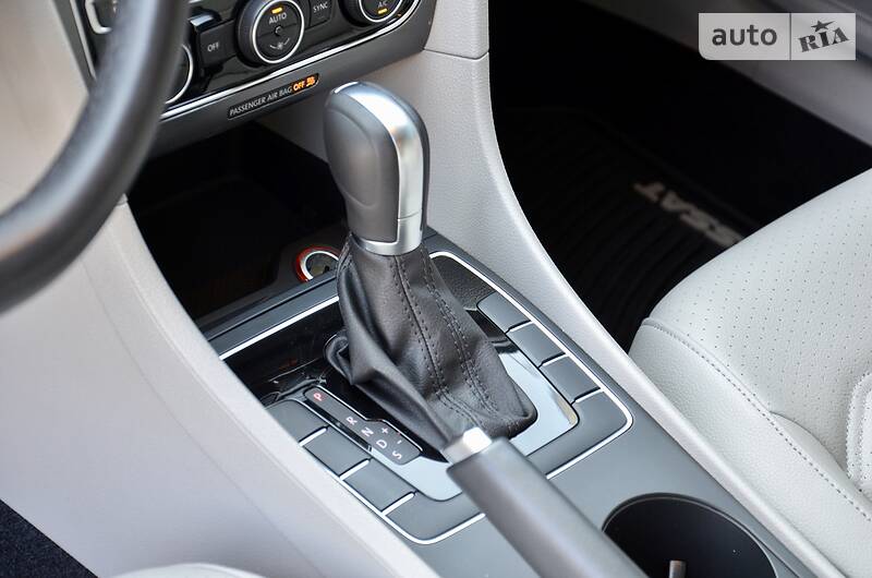 Седан Volkswagen Passat 2018 в Києві