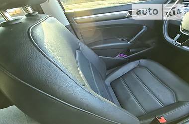 Седан Volkswagen Passat 2017 в Вінниці