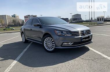 Седан Volkswagen Passat 2016 в 