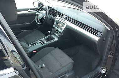 Універсал Volkswagen Passat 2015 в 