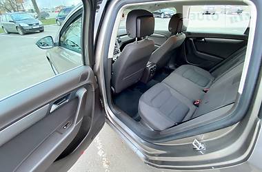 Універсал Volkswagen Passat 2012 в 