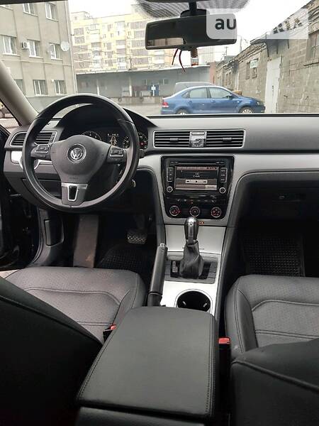 Седан Volkswagen Passat 2012 в Дніпрі фото 8 Седан Volkswagen Passat 2012 в Дніпрі