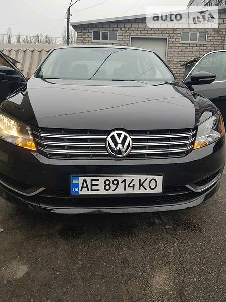 Седан Volkswagen Passat 2012 в Дніпрі фото 2 Седан Volkswagen Passat 2012 в Дніпрі