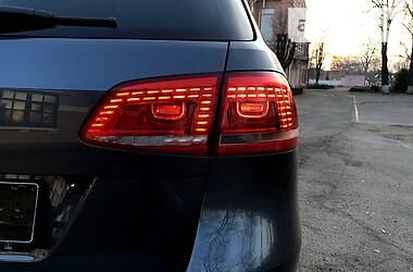 Универсал Volkswagen Passat 2012 в Виннице