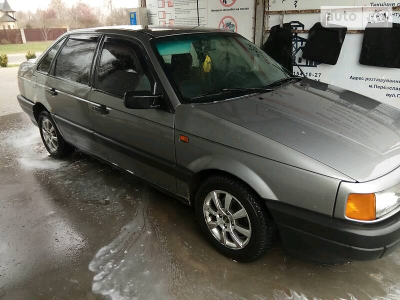 Седан Volkswagen Passat 1990 в Переяславі фото 2 Седан Volkswagen Passat 1990 в Переяславі