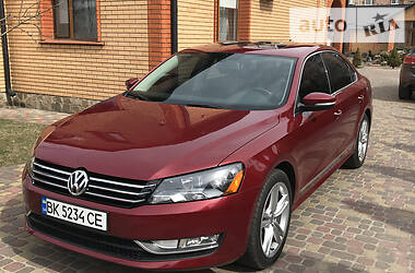 Седан Volkswagen Passat 2014 в 
